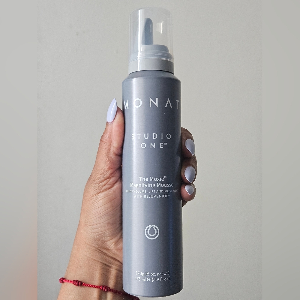The Moxie Magnifying Mousse